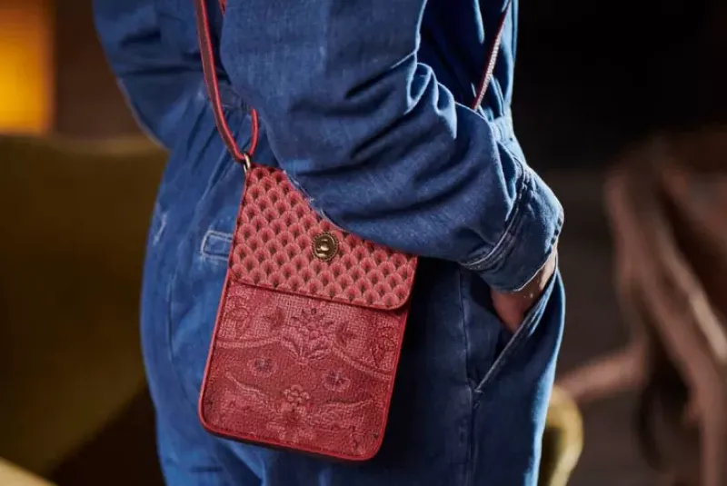 Pip Studio Ümhangetaschen|Telefontasche Kyoto Festival Dunkel